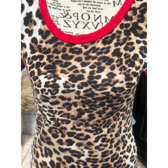 No Boundries 2 for 1 T-shirt/Blouse Red skull and Leopard Womens size Small/Medi - Picture 13 of 16